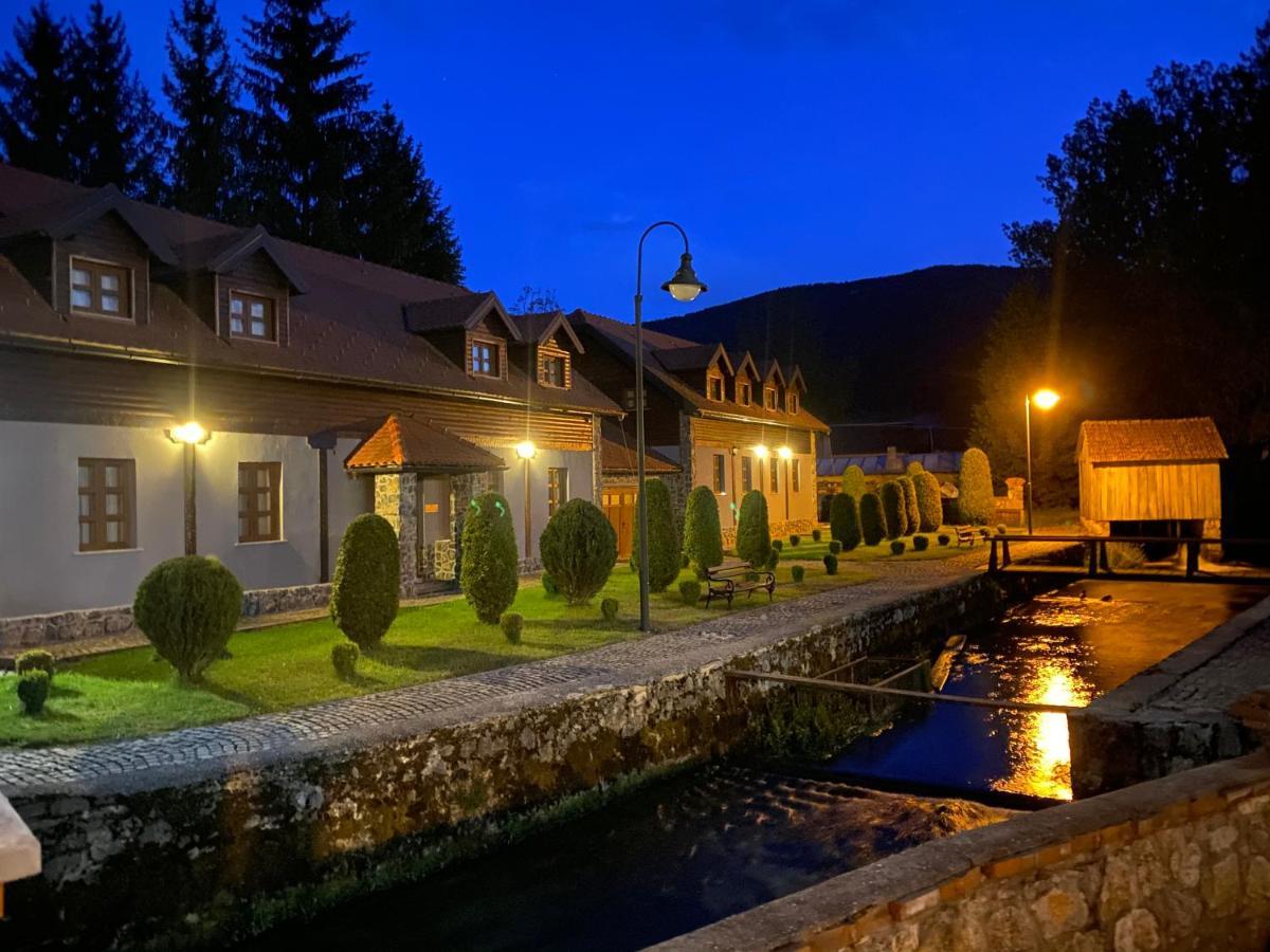 Hotel Gacka Otočac المظهر الخارجي الصورة