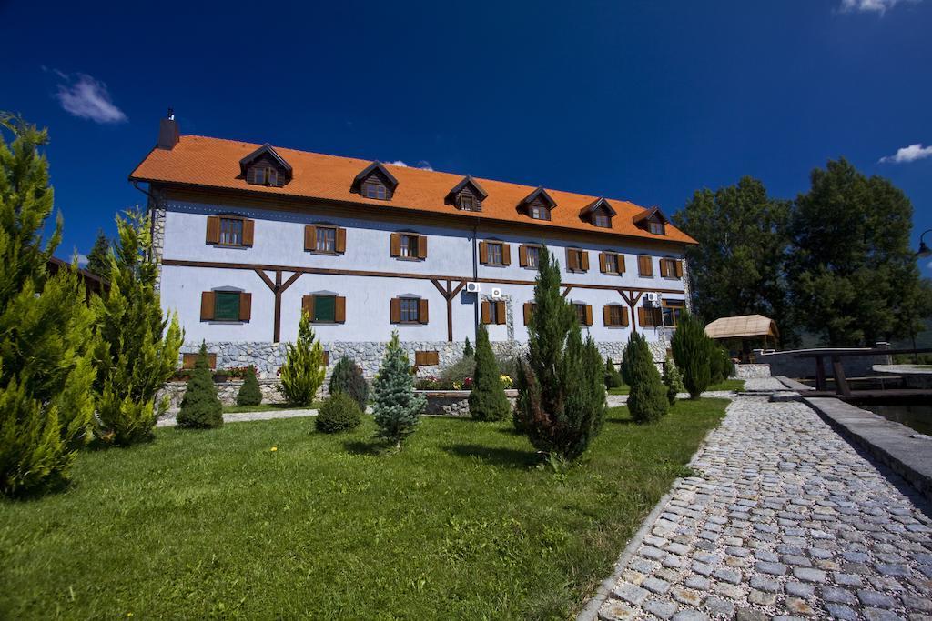 Hotel Gacka Otočac المظهر الخارجي الصورة