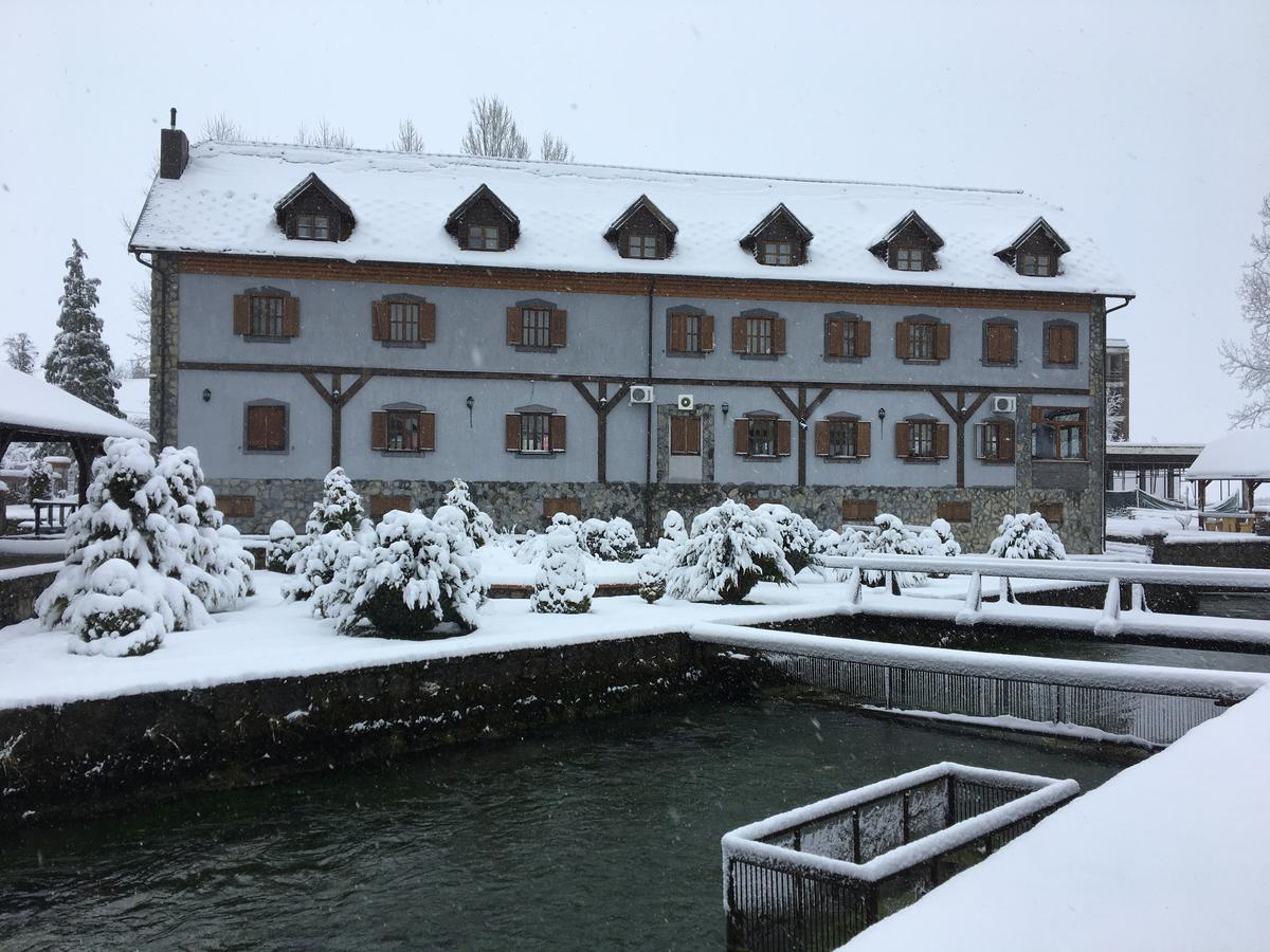 Hotel Gacka Otočac المظهر الخارجي الصورة